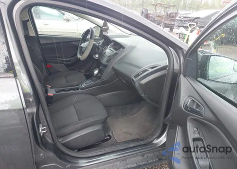 2016 Ford Focus S from USA, damaged, VIN 1FADP3E20GL335170